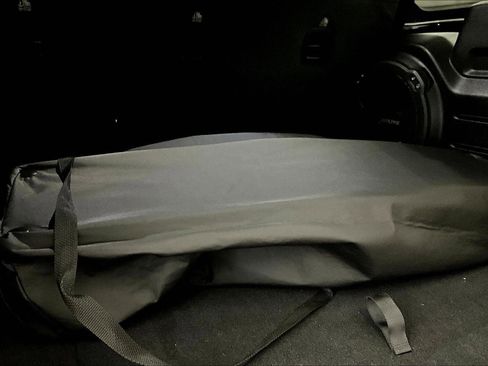 Used 2021 Jeep Wrangler Unlimited Sahara image 33