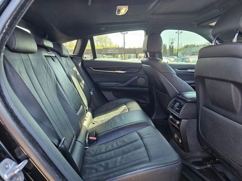 Used 2019 BMW X6 xDrive35i w/ M Sport Package image 12