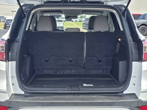 Used 2017 Ford Escape SE AWD/4WD image 27
