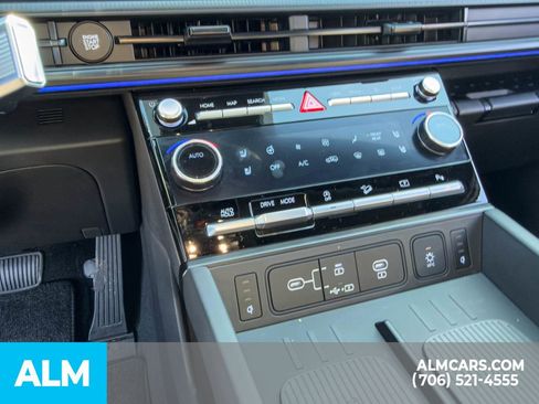 Used 2025 Hyundai Santa Fe Calligraphy image 32