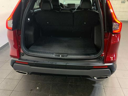 Used 2025 Honda CR-V Sport-L image 11