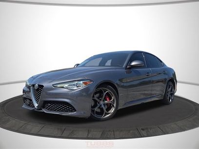 Used 2017 Alfa Romeo Giulia Ti w/ TI 19" Sport Package