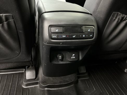 Used 2021 Hyundai Palisade SEL w/ Premium Package AWD/4WD image 13