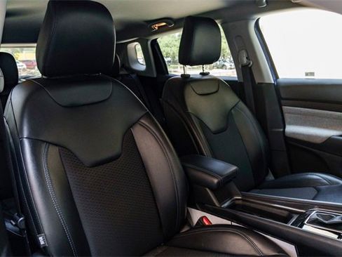 Used 2022 Jeep Compass Latitude w/ Convenience Group image 26