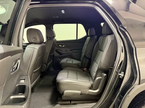 Certified 2022 Chevrolet Traverse RS image 24