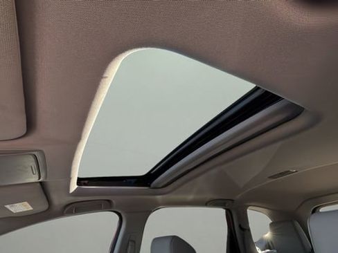 Used 2022 Honda CR-V EX-L image 19