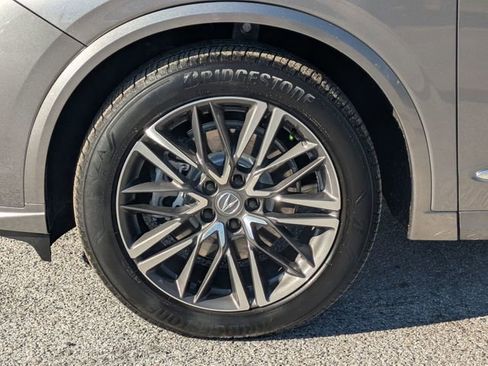 Used 2025 Acura MDX w/ Advance Package image 12