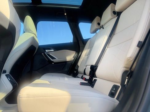 Used 2023 BMW X1 xDrive28i w/ Convenience Package image 11