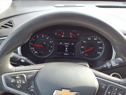 Used 2023 Chevrolet Malibu LT image 15