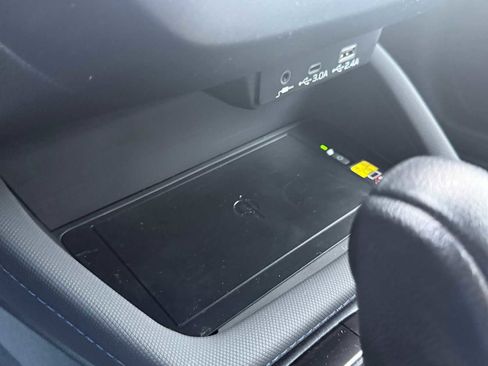 Certified 2026 Subaru Forester Premium image 28