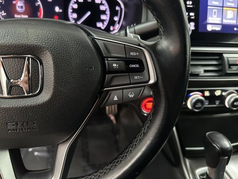 Used 2022 Honda Accord Sport image 18