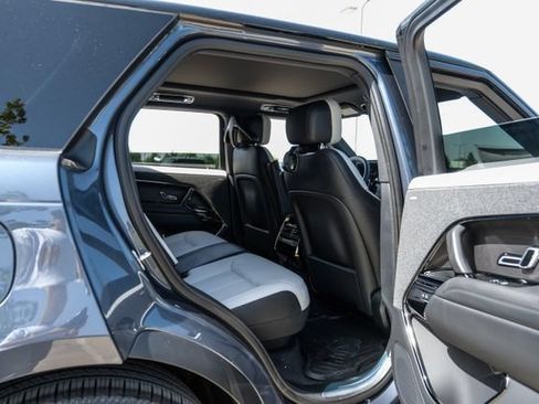 New 2026 Land Rover Range Rover Sport Dynamic SE AWD/4WD image 45