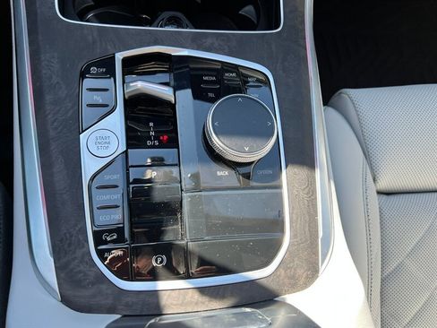 Used 2025 BMW X5 xDrive40i image 39