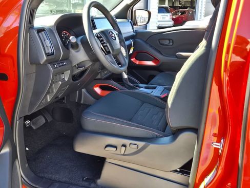 New 2026 Nissan Frontier Pro-X w/ Pro-X Convenience Package RWD image 11