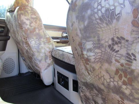 Used 2017 RAM 2500 Laramie w/ Convenience Group image 39