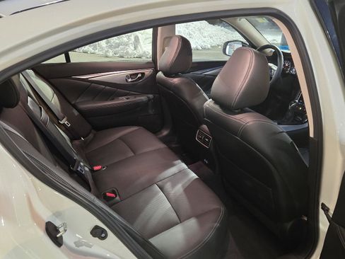 Certified 2023 INFINITI Q50 Luxe w/ Cargo Package image 15