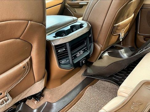 Used 2019 RAM 1500 Limited w/ Bed Utility Group AWD/4WD image 10