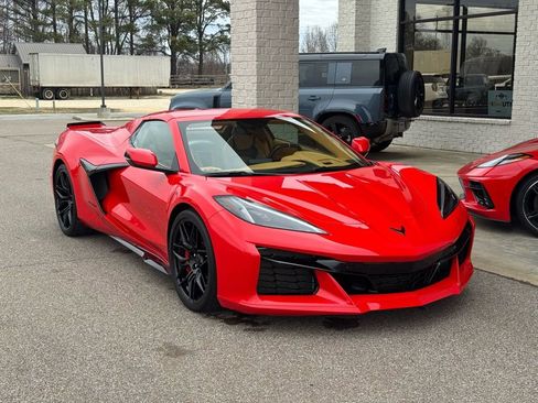 Used 2023 Chevrolet Corvette Z06 w/ Battery Protection Package image 9