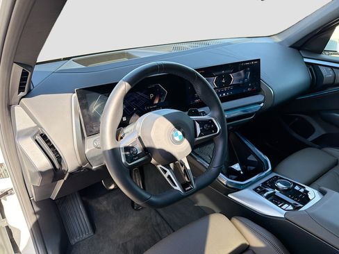 Used 2025 BMW X3 xDrive30i image 24