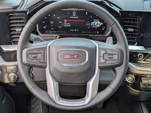 New 2026 GMC Sierra 1500 SLT AWD/4WD image 10