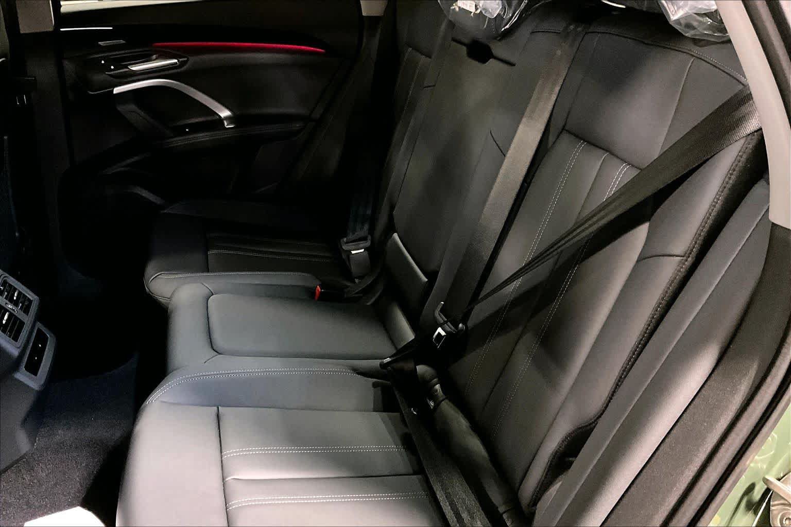 Used 2026 Audi Q5 Premium w/ Premium Plus AWD/4WD image 19