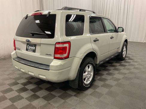 Used 2008 Ford Escape XLT image 10