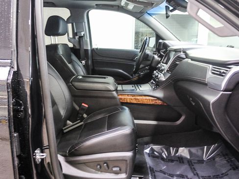 Used 2019 Chevrolet Tahoe Premier image 16