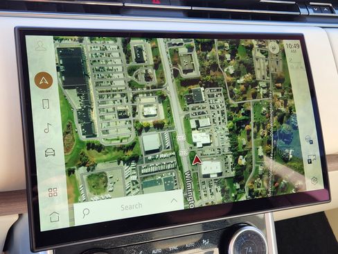 Used 2023 Land Rover Range Rover SE image 22