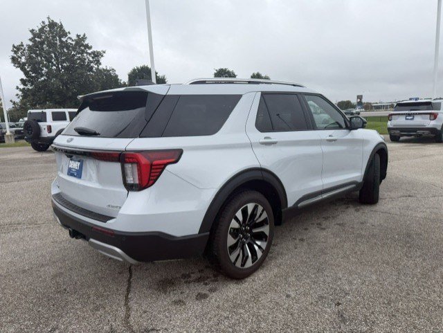 Certified 2026 Ford Explorer Platinum w/ LUX Leather Package AWD/4WD image 9
