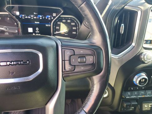 Used 2022 GMC Sierra 2500 Denali w/ Denali Ultimate Package image 20