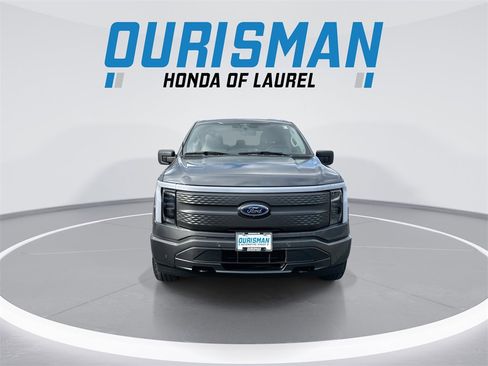 Used 2023 Ford F150 Lightning XLT image 3