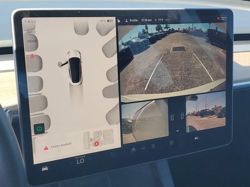 Used 2023 Tesla Model 3 Standard Range image 23