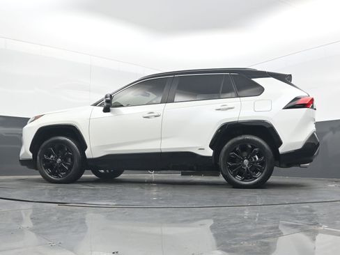 Used 2022 Toyota RAV4 XSE image 24
