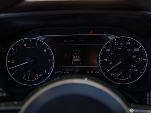 Used 2023 Nissan Rogue SV image 28