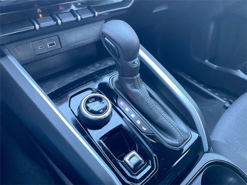 Certified 2023 Chevrolet Colorado Trail Boss w/ Advanced Trailering Package image 15