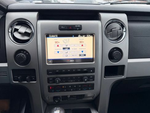 Used 2011 Ford F150 Lariat Limited image 19