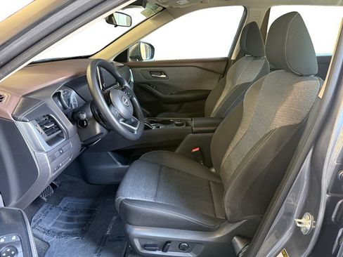 Used 2023 Nissan Rogue SV AWD/4WD image 10