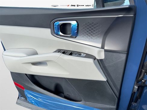 New 2025 Kia Sorento S w/ Panoramic Sunroof Package image 20