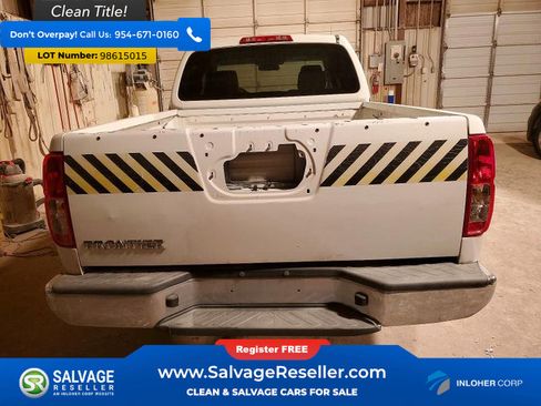 Used 2015 Nissan Frontier S image 8
