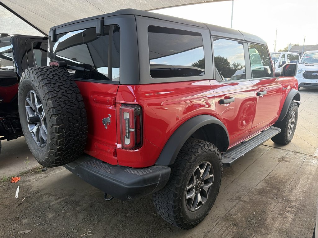 Used 2022 Ford Bronco Badlands AWD/4WD image 3
