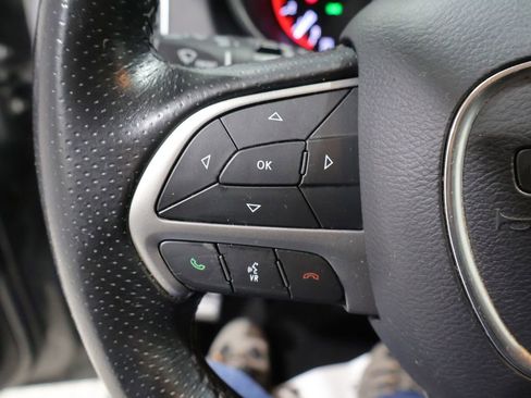 Used 2020 Dodge Durango SXT AWD/4WD image 33
