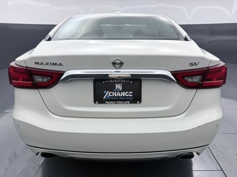 Used 2017 Nissan Maxima 3.5 SV FWD image 6