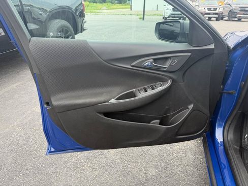 Used 2023 Chevrolet Malibu LS FWD image 11