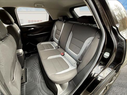 Used 2022 Chevrolet TrailBlazer LT w/ Confidence II Package image 22