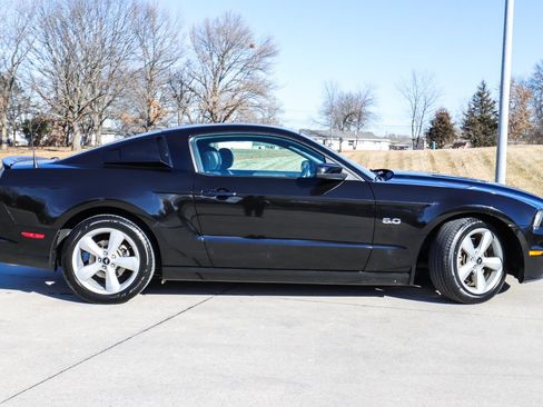 Used 2013 Ford Mustang GT Premium w/ Comfort Pkg image 5
