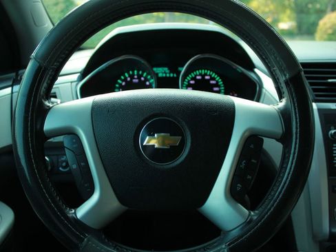 Used 2011 Chevrolet Traverse LTZ w/ LPO, 'HIT The Road' Package AWD/4WD image 13