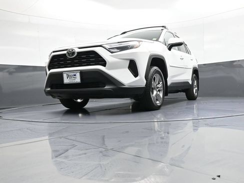 Certified 2023 Toyota RAV4 XLE w/ XLE Grade Weather Package AWD/4WD image 25