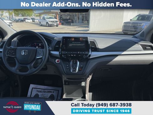 Used 2024 Honda Odyssey EX image 15