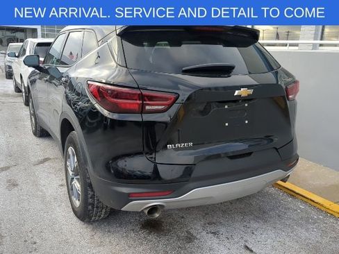 Used 2023 Chevrolet Blazer LT w/ Convenience Package image 3