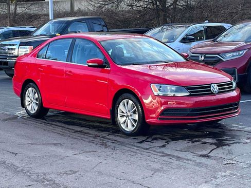 Used 2015 Volkswagen Jetta SE image 7